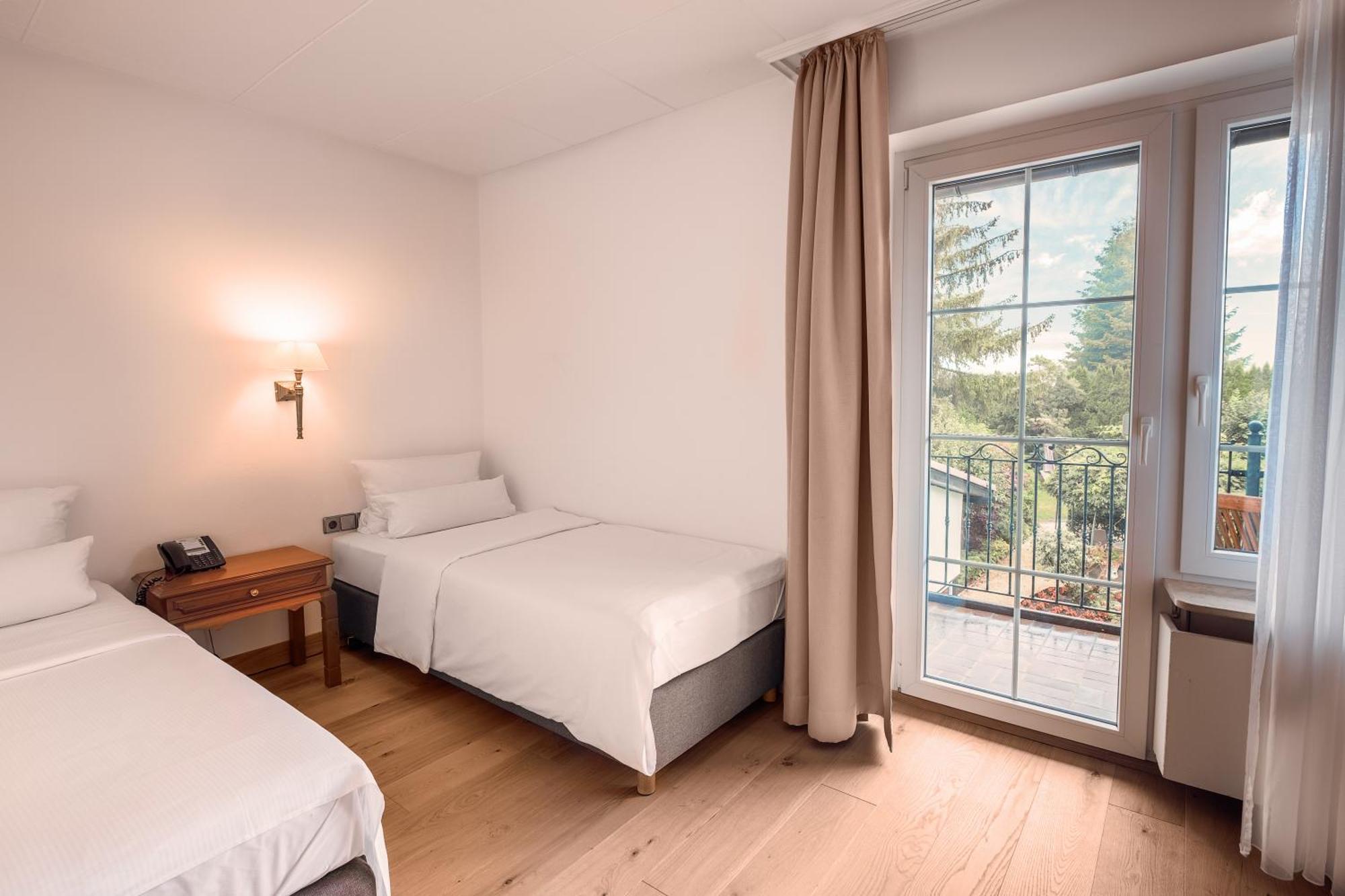 Adler Haeusern Gourmet & Spa Hotel Phòng bức ảnh