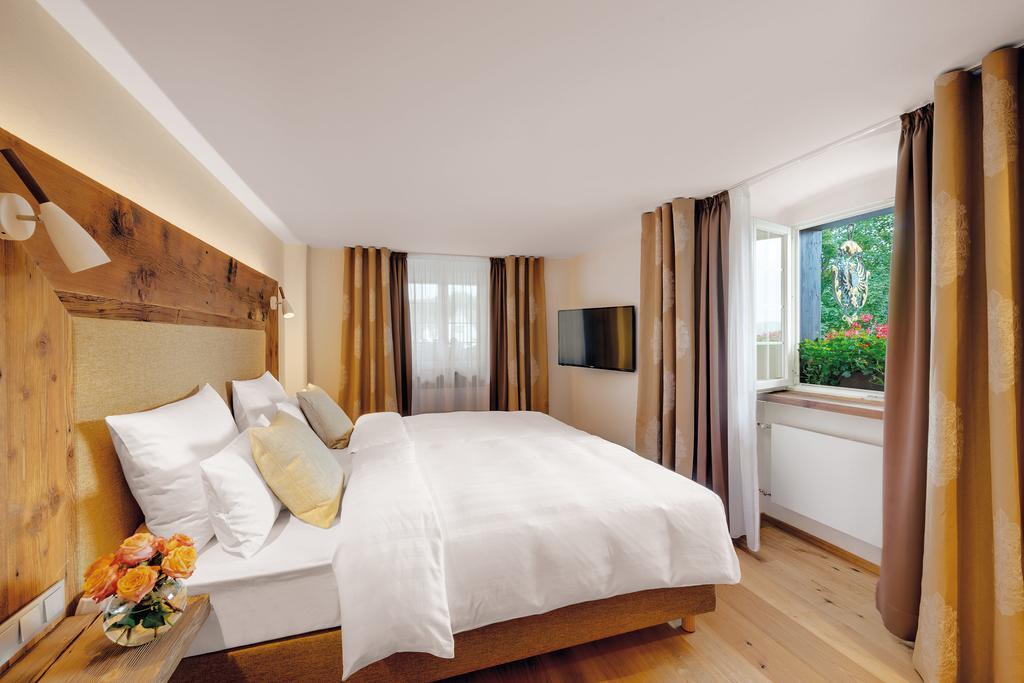 Adler Haeusern Gourmet & Spa Hotel Ngoại thất bức ảnh